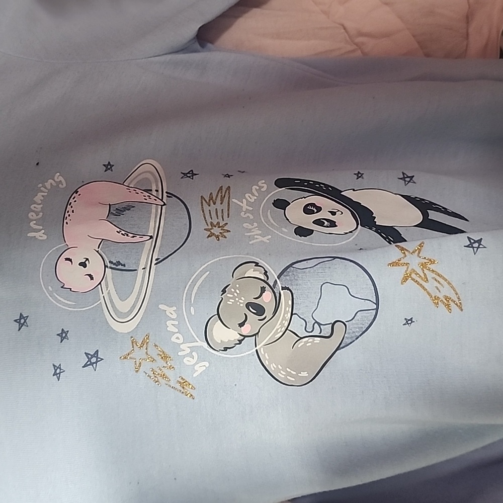 8 t shirt